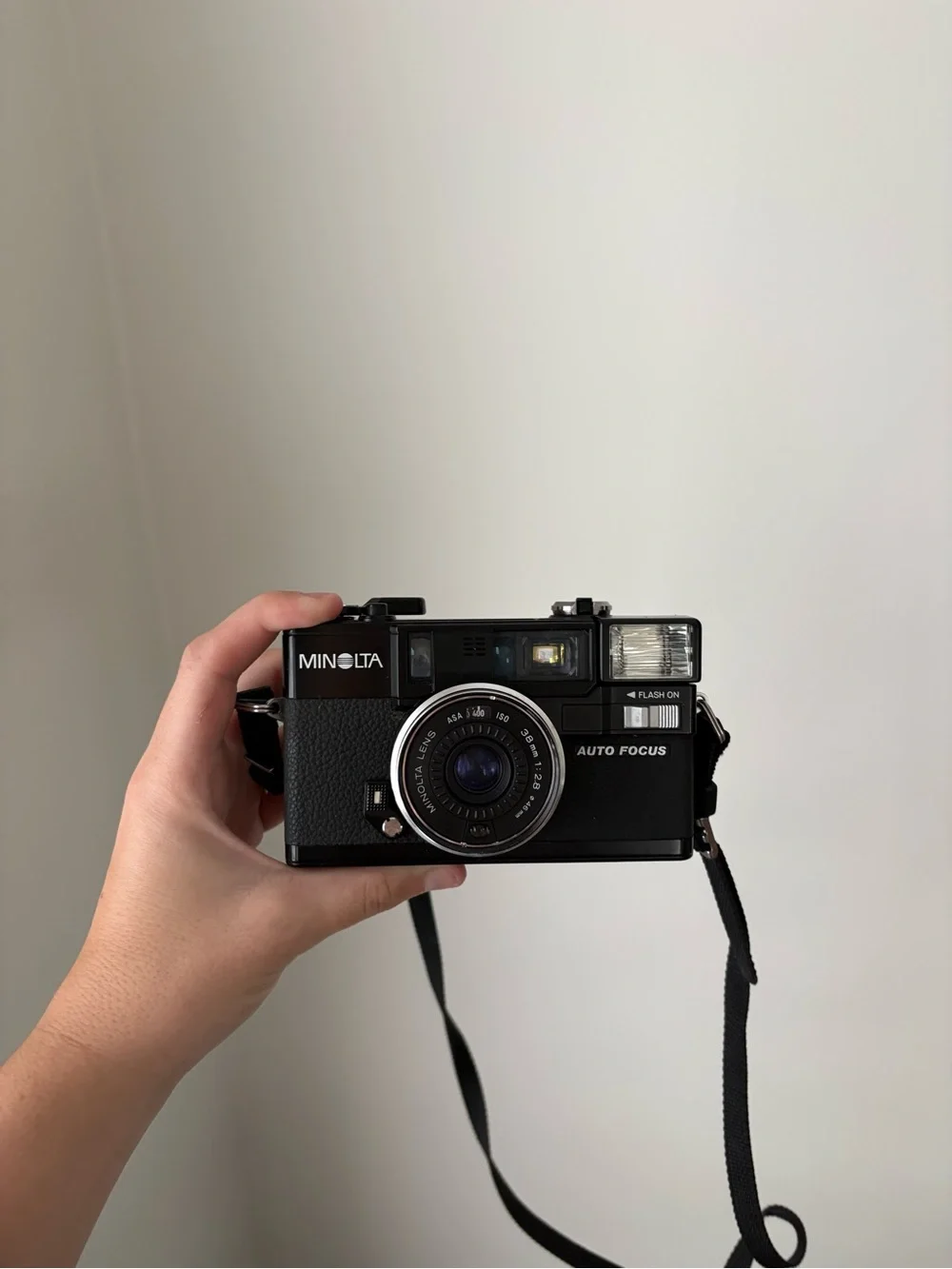 Minolta High Matic AF2 Auto Focus Point and Shoot 1980’s Film Camera